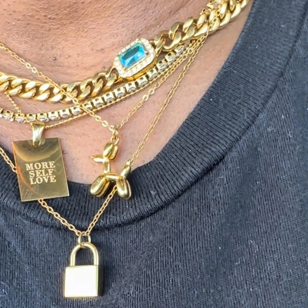 Poodle Pendant w/Chain - Picture 4 of 4